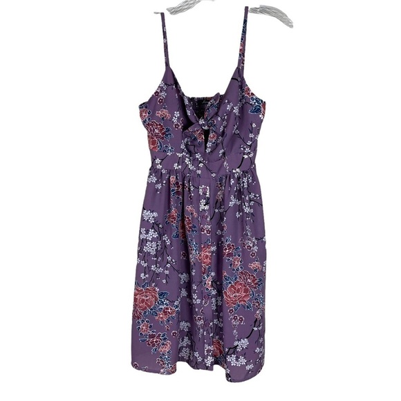 Soprano Purple Floral Dress - Picture 2 of 11